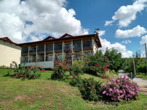 Monte Castelo - Gravatá, Flat para 6 em 2 quartos